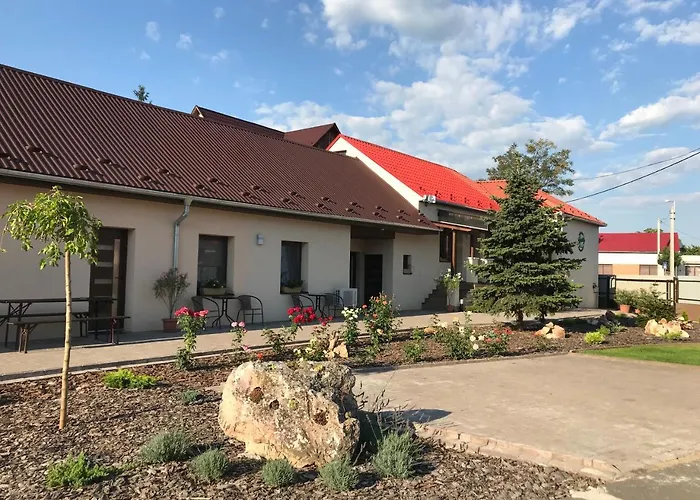 Bed & Breakfast Kristaly 4*