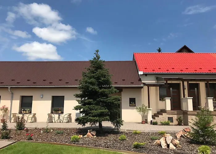 Kristaly Bed & Breakfast 4*